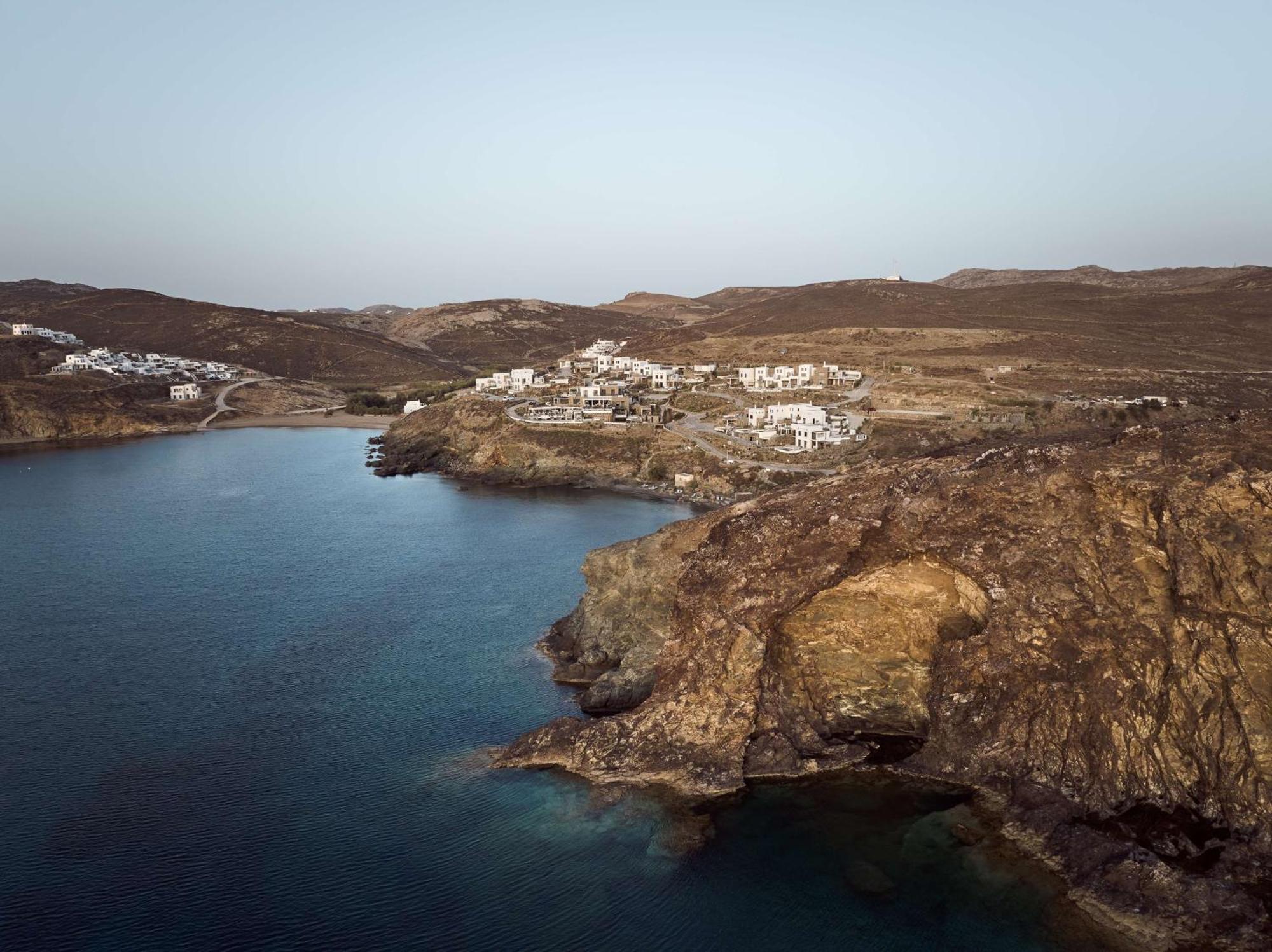 ホテル Semeli Coast Mykonos Curio Collection By Hilton Merchia Beach エクステリア 写真
