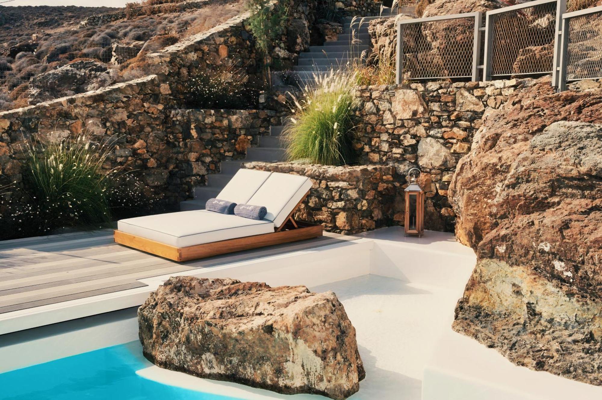 ホテル Semeli Coast Mykonos Curio Collection By Hilton Merchia Beach エクステリア 写真